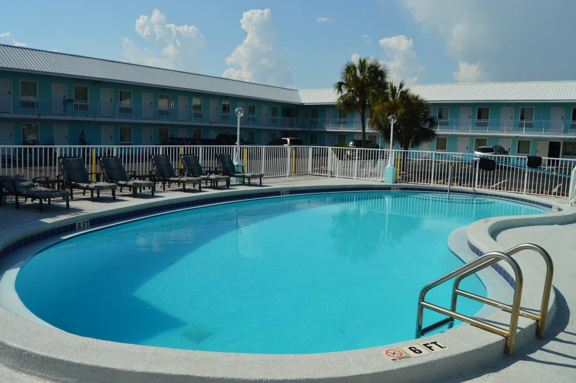 Destin Inn & Suites Buitenkant foto